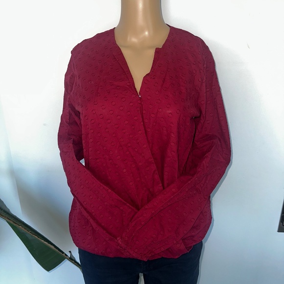 11 Tops Bundle: Cherry, Berry, Terra Cotta Tops - Picture 13 of 16